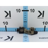 Датчик положения коленвала Volkswagen Polo Mk5 2014 03C906433E, 03C906433A