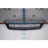 Решетка в бампер Toyota Corolla E180 2013-2018 53112-02690
