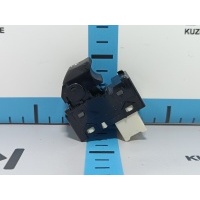 Кнопка стеклоподъемника Kia Soul SK3 2020 93581K0010