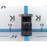 Блок управления стеклоподъемниками Hyundai Staria US4 2021 93571CG2504X
