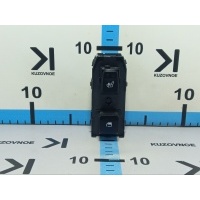 Кнопка стеклоподъемника Hyundai Avante CN7 2021 93581AA2004X