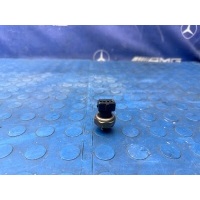 датчик давления фреона Mercedes-benz CLS500 w219 2005 A0045429018
