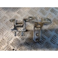 Петля двери Mitsubishi L200 (2006-2015) 2012 5732A027, 5702A034