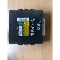 Toyota rav 4 06 - 12r блок напряжения 89630 - 42040