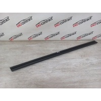 Уплотнитель двери Skoda Octavia 7 2019 5E0837479, 5E0837480
