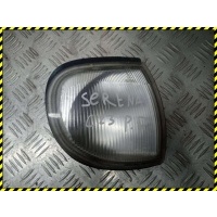 Поворотник правый Nissan Serena c23 1995