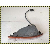 Поворотник правый Mitsubishi Space Runner 2 2000