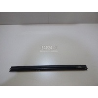 Уплотнитель двери Suzuki Grand Vitara (2005 - 2015) 8373965J00