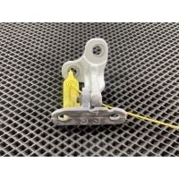 петля двери правой Jaguar XE X760 2019 CPLA228A64AD,LR073595,T4N2595,LR036575,LR056358