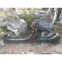 Порог левый Volvo S60 2013- 31283558