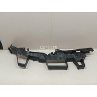Направляющая переднего бампера правая Land Rover Range Rover Sport (2005 - 2012) LR013864