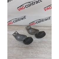 Подушка глушителя с кронштейном Skoda Octavia A7 2019 1K0253147E, 5Q0253144P, 5Q0253144Q