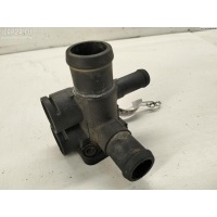 Фланец (тройник) системы охлаждения Volkswagen Passat B3 1989 037121133C