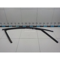 Направляющая стекла двери VAG Superb (2008 - 2015) 3T0837432E