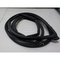Уплотнитель двери Hyundai-Kia Verna/Accent III (2006 - 2010) 821401E000