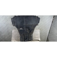 защита двигателя ЕСТЬ ТРЕЩИНЫ. Renault Megane 3 2011 758900006R,758900007R