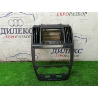 накладка декоративная Land Rover Freelander 2 2007> 2008 LR007353
