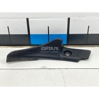 Накладка лобового стекла правая Renault Sandero (2009 - 2014) 8200763647