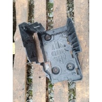 Подставка akumulatora renault espace iv 8200208056