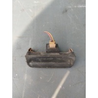 Микровыключатель крышки багажника задняя багажника audi a4 b5 fl 8d0827565