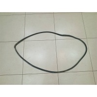 Уплотнитель двери задней левой Nissan Pulsar 1995-2000 1999 828310N800