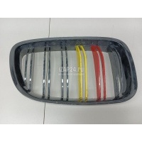 Решетка радиатора правая BMW 5-serie GT F07 (2009 - 2016) 51137200168