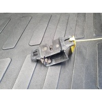 Замок капота Land Rover Defender 2 2019 5H2216700BE,C2Z32581,LR173840,LR138825