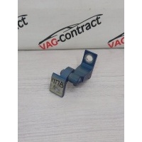 Петля двери верхняя Audi Q3RS 2014 8X0831404B