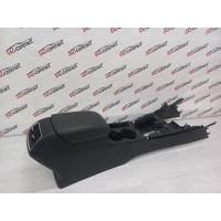 Подлокотник Audi Q3RS 2014 8U1863241B, 8U0864981A, 8U0864376A, 8U0864207M, 8U0864283A, 8U0819203A, 8U0857042, 8U0857039