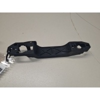 Кронштейн ручки двери задней правой Toyota Camry V30 2001-2006 6920333010