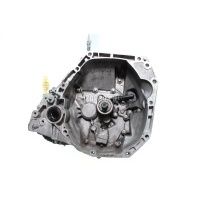 МКПП (механическая коробка переключения передач) Renault Duster 2012 320107700R