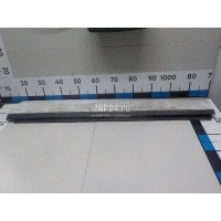 Накладка двери передней правой Land Rover Range Rover Evoque (2011 - 2018) LR044666
