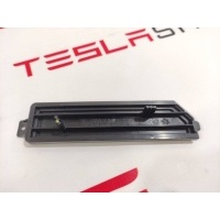 Корпус воздушного фильтра Tesla Model 3 2019 1099999-00-I,1107681-00-A,T83016B