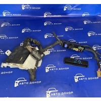 блок предохранителей NISSAN NOTE E11 284B8AX000