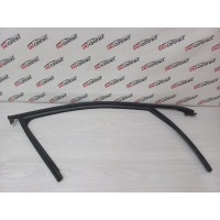Уплотнитель стекла двери Audi Q3RS 2014 8U0837440
