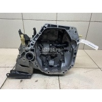 МКПП (механическая коробка переключения передач) Renault Duster 2012 320107700R