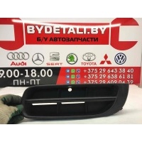 Заглушка (решетка) в бампер Skoda Fabia II (2007—2010) 2008 5J0807367