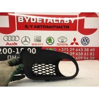 Заглушка (решетка) в бампер Volkswagen Touareg I (2002—2006) 2006 7L6853663F