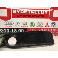 Заглушка (решетка) в бампер Volkswagen Transporter T5 (2003—2009) 2005 7H5807490