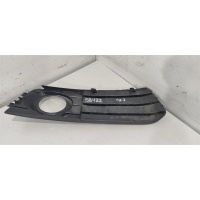 Решетка противотуманой фары левой Audi A4 2011 8K0807681A,,