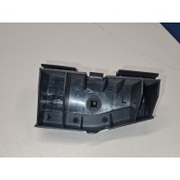 Кронштейн бампера заднего левый Toyota Corolla E12 2001-2007 5256302020