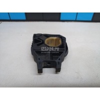 Кронштейн радиатора VAG Leon (5F) (2013 - 2020) 5Q0121367F