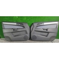 Обшивка дверей (комплект) Opel Zafira B 2006 13227933, 13227934, 13227937, 13227936