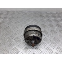 Подушка крепления двигателя Volkswagen Passat 5 2000 8D0199382J