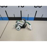 Вставка замка багажника Toyota RC 2014 6905530480