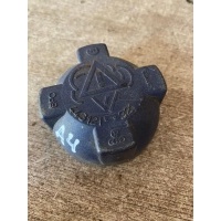 Крышка расширительного бачка VAG 443121321 Volkswagen 443121321 443121321