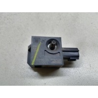 Датчик удара Chevrolet Captiva 2012 1350257,161994BC1