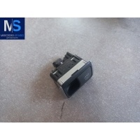 Кнопка стеклоподъемника Mercedes CLS W218 2013 A2049057601,A2049058102,2049057601