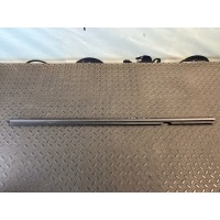Уплотнитель двери задний Opel Astra/H 2004-2014 24468024, 24468025, id82865
