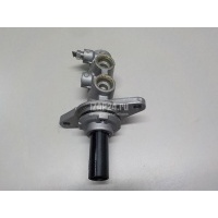 Цилиндр тормозной главный Toyota Fortuner 2015 472010K600